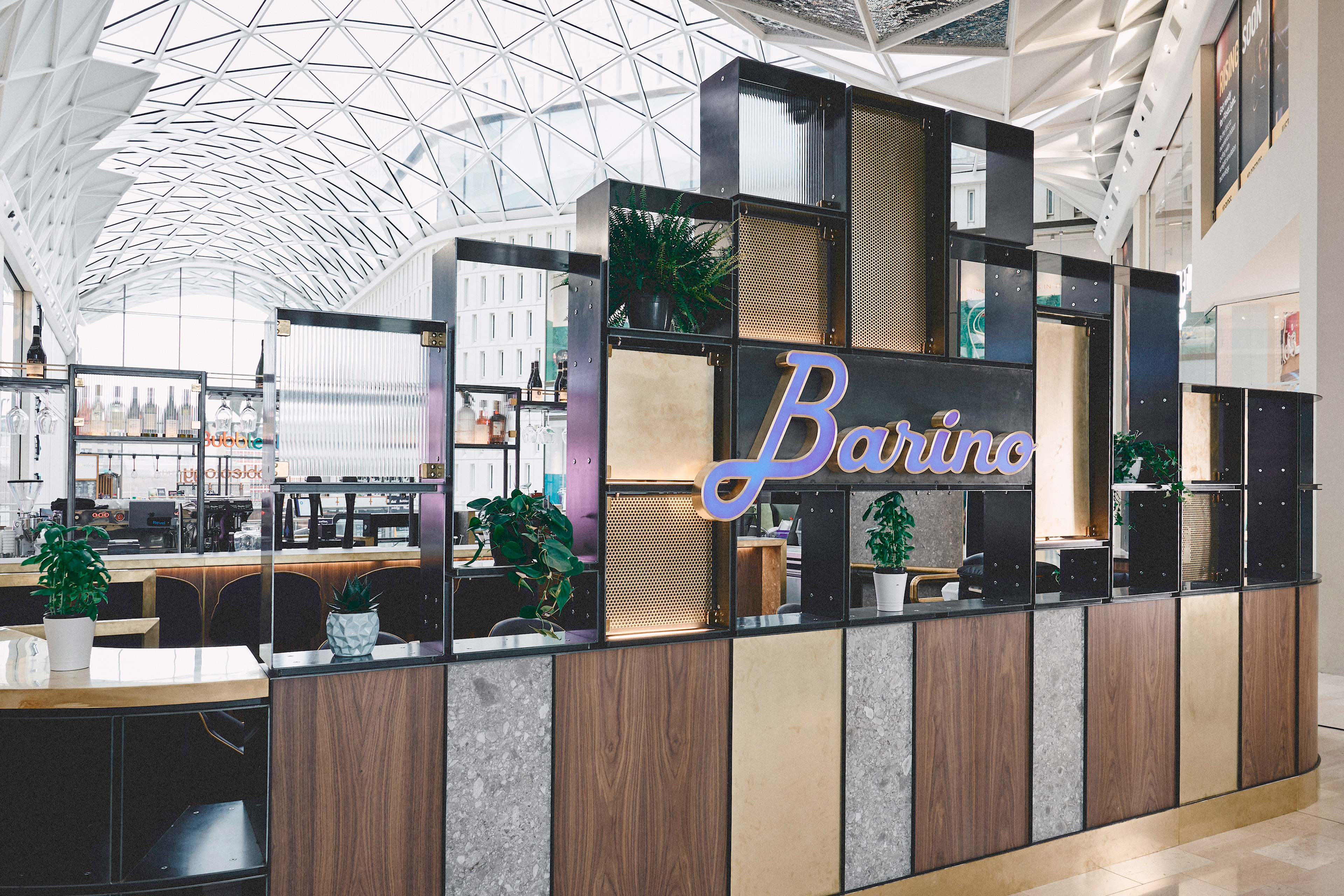 Barino Westfield Londra